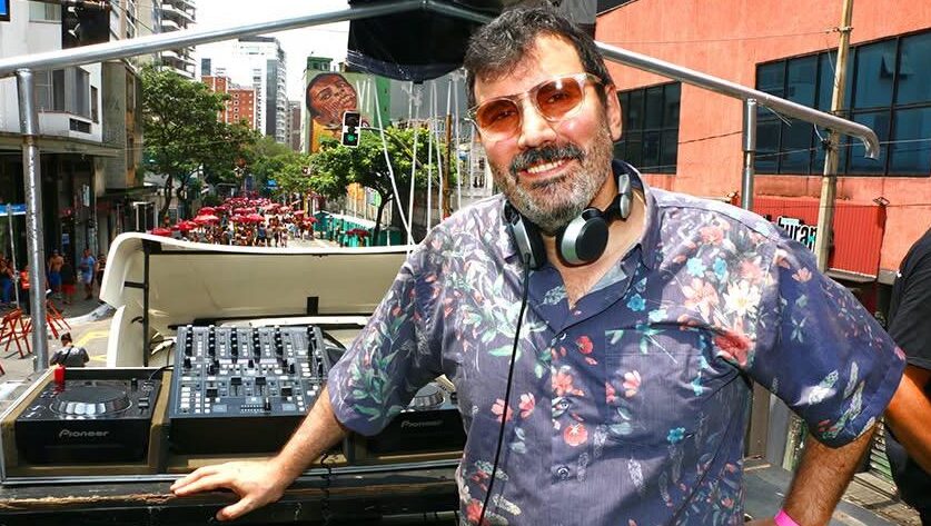 BAILE NO JARDIM